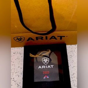 Authentic ARIAT Slate 2023 limited edition Christmas Ornament!